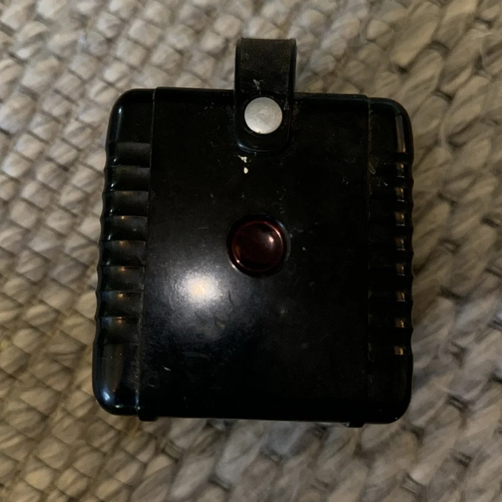 Vintage Brownie Hawkeye Camera - Picture 4 of 8